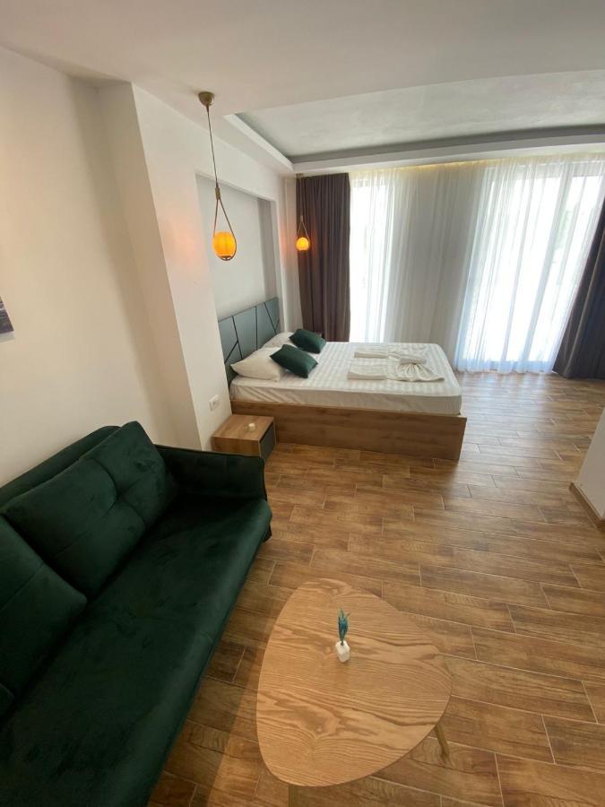 Vila Kollari Apartment อุลซิน ภายนอก รูปภาพ